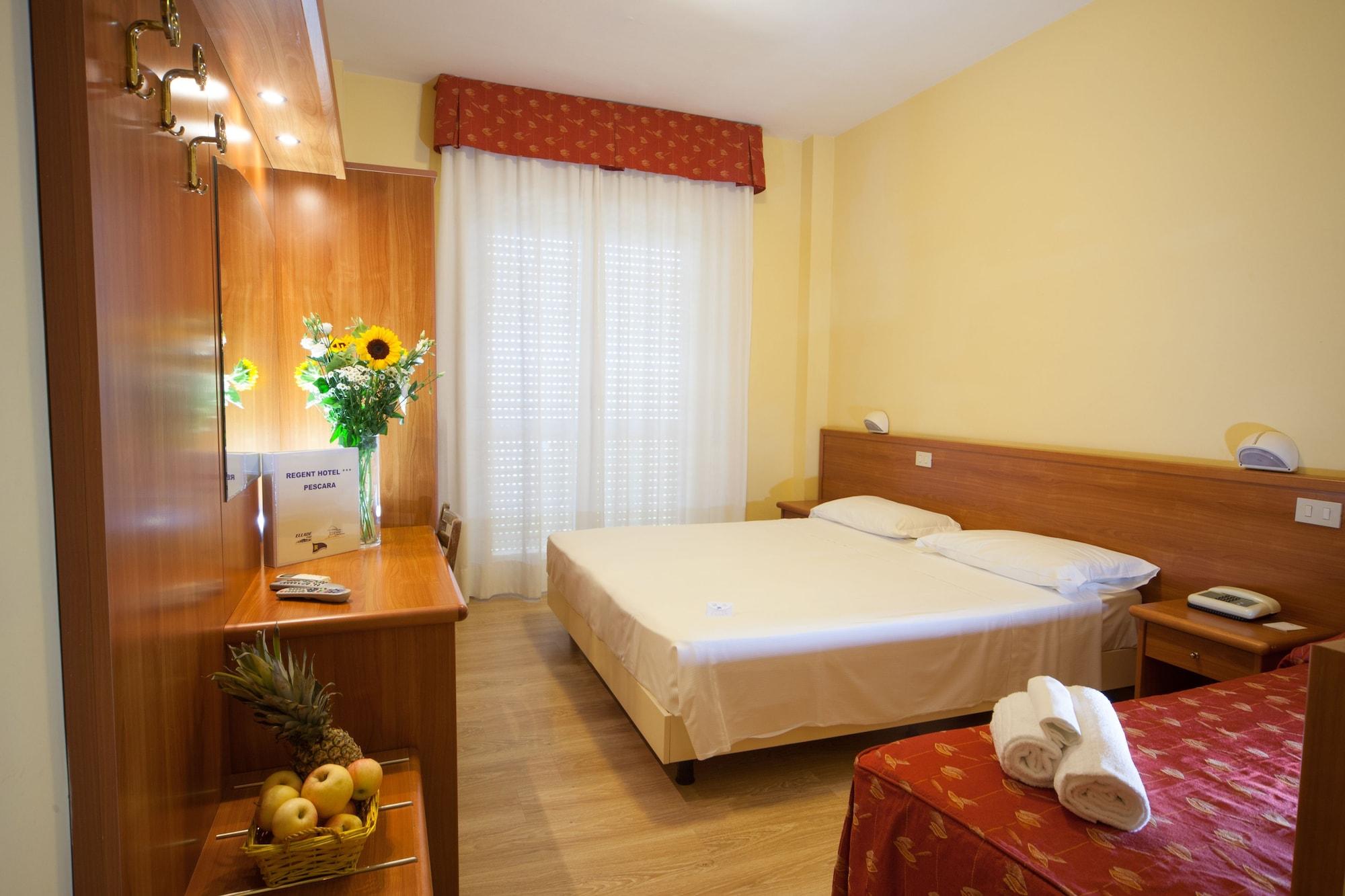 Hotel Regent Пескара Екстериор снимка