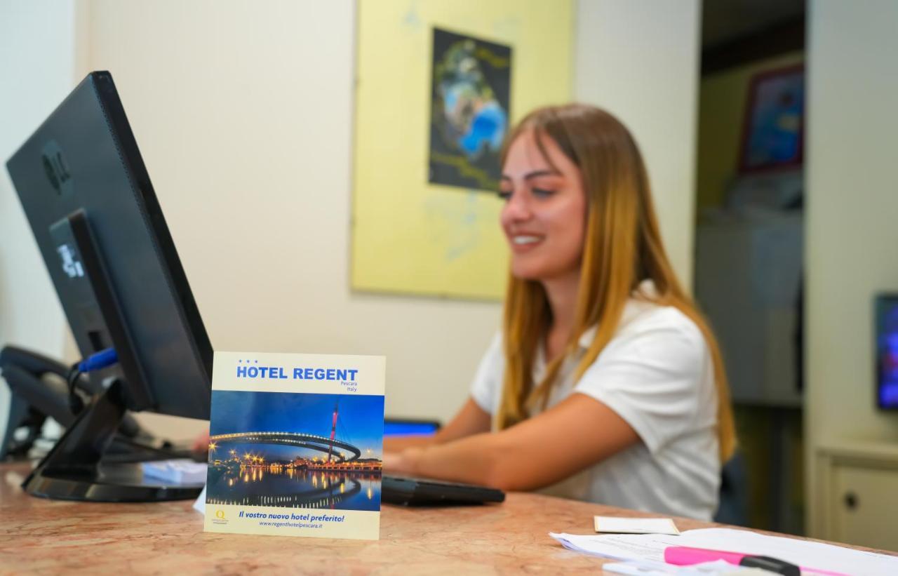Hotel Regent Пескара Екстериор снимка